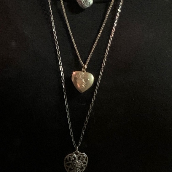 Layered necklace - Picture 2 of 3